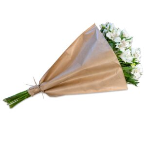 Weisse Alstroemeria im Bund